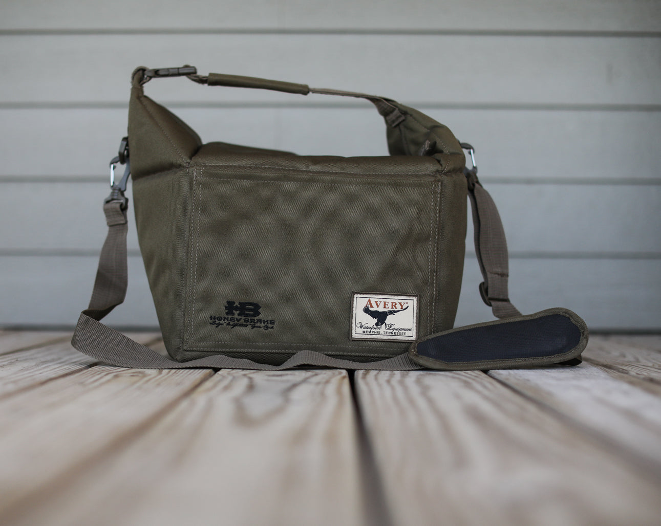 Avery SS Cooler 24 pack Spanish Moss with HB Logo